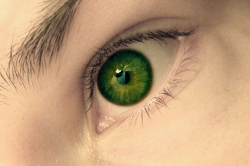 Green eye