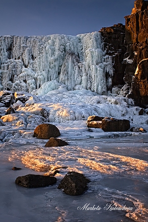 Landscape_Waterfalls_Oxarafoss